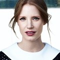 Jessica Chastain Berpose untuk Manifesto L'Eclat Keluaran Yves Saint Laurent