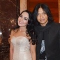 Dewi Gita dan Armand Maulana Hadiri Shine On Award 2014