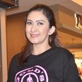 Nafa Urbach Konferensi Pers 'Skechers GO Walk Pink Ribbon'
