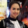 Sylvia Fully Saat Launching Trailer Film 'Jokowi Adalah Kita'