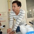 Norman Kamaru Adakan Syukuran Kedai Gerilya