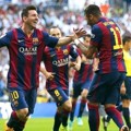 Neymar Rayakan Keberhasilan Mencetak Gol bersama Lionel Messi
