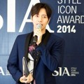 Park Hae Jin Raih Piala Style Icons 2014