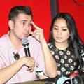 Raffi Ahmad dan Nagita Slavina Saat Menggelar Jumpa Pers