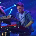 David Albert NOAH Saat Tampil di Gen Fair 2014
