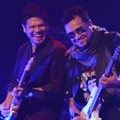 Aksi Baim dan Baron di Konser Six Strings
