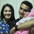 Ricky Harun dan Herfiza Novianti Dikaruniai Anak Pertama