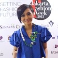 Deasy Noviyanti Hadiri Jakarta Fashion Week 2015