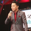 Ananda Omesh Saat Menjadi Host Grand Final 'Indonesia Mencari Bakat' 2014