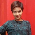 Mytha Lestari Ditemui di Kantor Sony Music