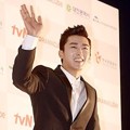 Son Ho Joon di Red Carpet APAN Star Awards 2014