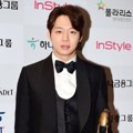Yoochun JYJ Raih Piala Best New Actor