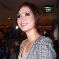 Lenna Tan di Jumpa Pers Trans TV