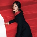 Pose Jung Hye Young di Majalah Elle Edisi Desember 2014