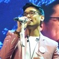 Afgan Saat Tampil dalam Acara 'Garnier Sakura White Festival'