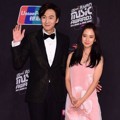 Lee Kwang Soo dan Song Ji Hyo di Red Carpet MAMA 2014