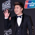 Jang Dong Min di Red Carpet MAMA 2014