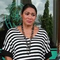 Anne J Cotto Datangi Pengadilan Agama Jakarta Selatan
