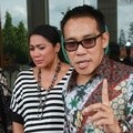 Anne J Cotto Datangi Pengadilan Agama Jakarta Selatan