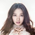 Park Shin Hye di Majalah Cine21 Vol. 982