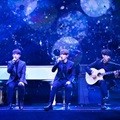 Lay, D.O., Baekhyun dan Chanyeol EXO Tampil untuk Mengenang Mendiang Shin Hae Chul