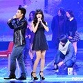 Raina Orange Caramel dan San E Tampil Nyayikan Lagu 'A Midsummer Night's Sweetness'