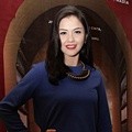 Revalina S. Temat di Gala Premier Film 'Assalamualaikum Beijing'