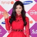 Kim Yoo Jung di Red Carpet SBS Entertainment Awards 2014
