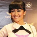 Julia Perez di Premiere Film 'Garuda Superhero'