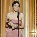 Maggie Gyllenhaal Raih Piala Actress - TV Miniseries or Movie