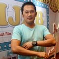 Hanung Bramantyo Hadiri Gala Premier 'Hijab'