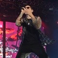 Penampilan M. Shadows di Konser 'Avenged Sevenfold Tour Asia 2015'