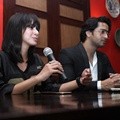 Kirana Larasati dan Shaheer Sheikh di Jumpa Pers Film 'Azan Tak Pernah Ingkar Janji'