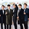 EXO di Red Carpet Gaon Chart K-Pop Awards 2015