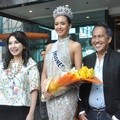 Elvira Devinamira Gelar Jumpa Pers Sepulang dari Ajang Miss Universe 2015