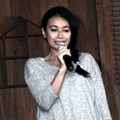 Ratu Felisha di Lokasi Syuting Sinetron 'Gue Juga Islam'
