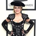 Madonna di Red Carpet Grammy Awards 2015