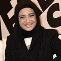 Zaskia Sungkar di Peluncuran Produk Rias Mata Wardah