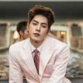 Hong Jong Hyun Saat Pemotretan untuk bnt International