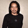 Dewa Budjana di Jumpa Pers Konser 30 Tahun Dwiki Dharmawan Berkarya