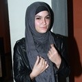 Kia Poetri di Jumpa Pers Film 'Udah Putusin Aja'