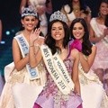 Maria Harfanti Menyabet Gelar Miss Indonesia 2015