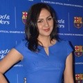 Donna Agnesia di Acara Head & Shoulders FC Barcelona Hang Out