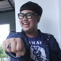Ricky Cuaca Ditemui di Kediamannya
