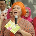 Dewi Hughes di Open House Sekolah Inklusi Montessori Aluna