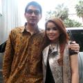 Lucky Hakim dan Siti Liza Saat Ditemui Seusai Acara 'Rumpi'