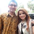 Lucky Hakim dan Siti Liza Saat Ditemui Seusai Acara 'Rumpi'