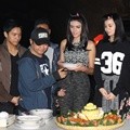 Rizal Mantovani dan Alexa Key di Syukuran Film 'Demona'