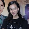 Mentari De Marelle di Jumpa Pers Film 'Bulan di Atas Kuburan'