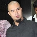 Ahmad Dhani Datangi Polda Metro Jaya